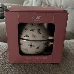 Butterfly tea pot and cup